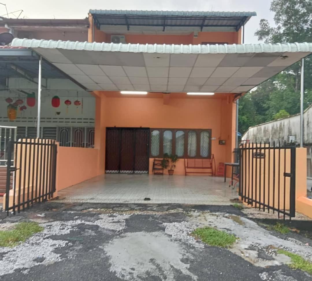 Sunlight Homestay Taiping Exterior foto